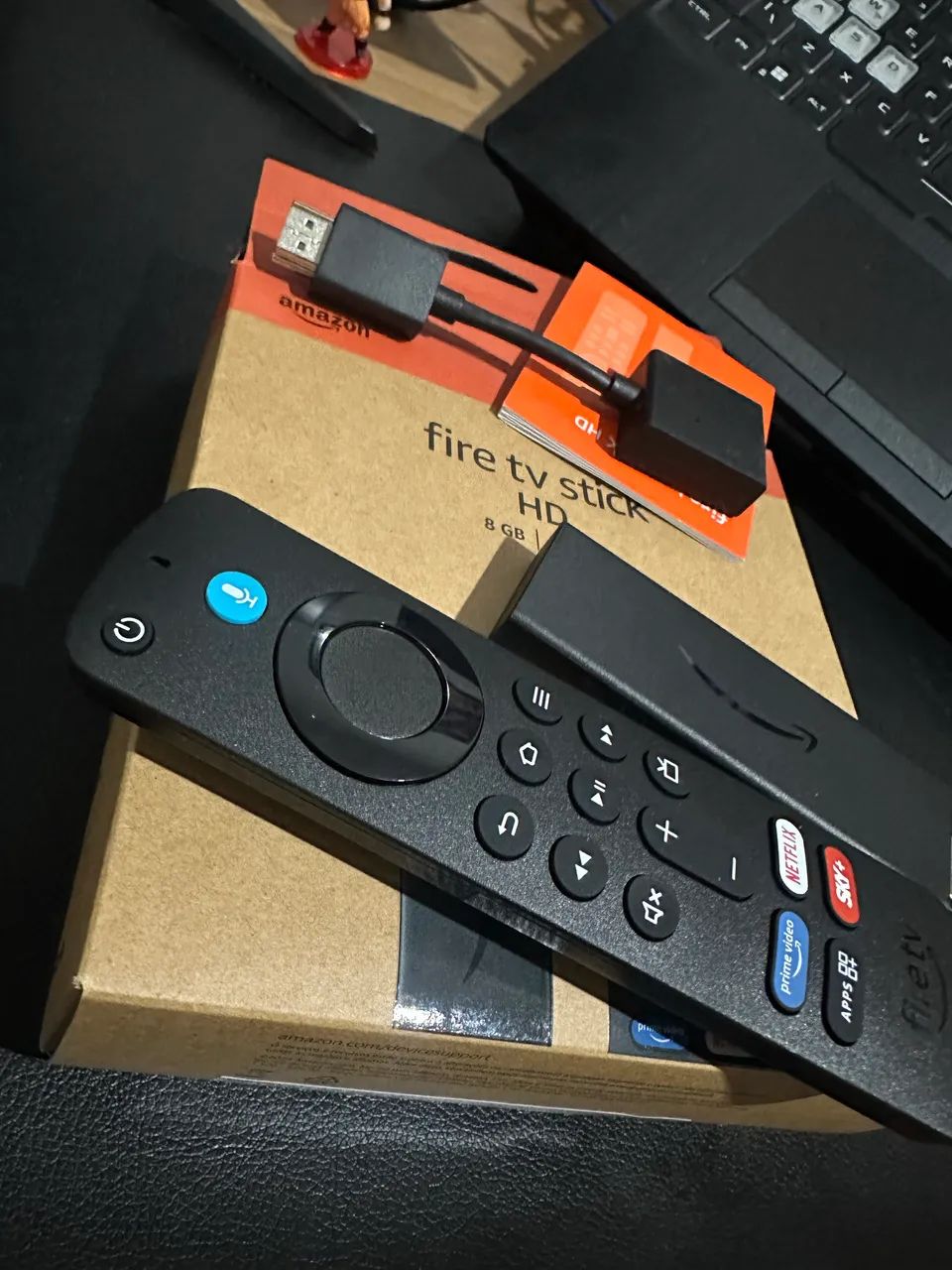 Fire TV Stick HD (Geração mais recente) | Com controle remoto por voz com Alexa 