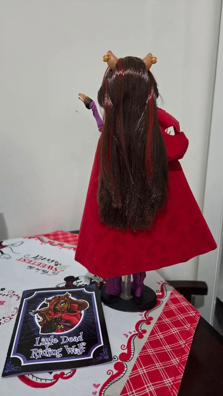 Monster High Scarily Ever After Clawdeen Wolf Completa - Foto 4