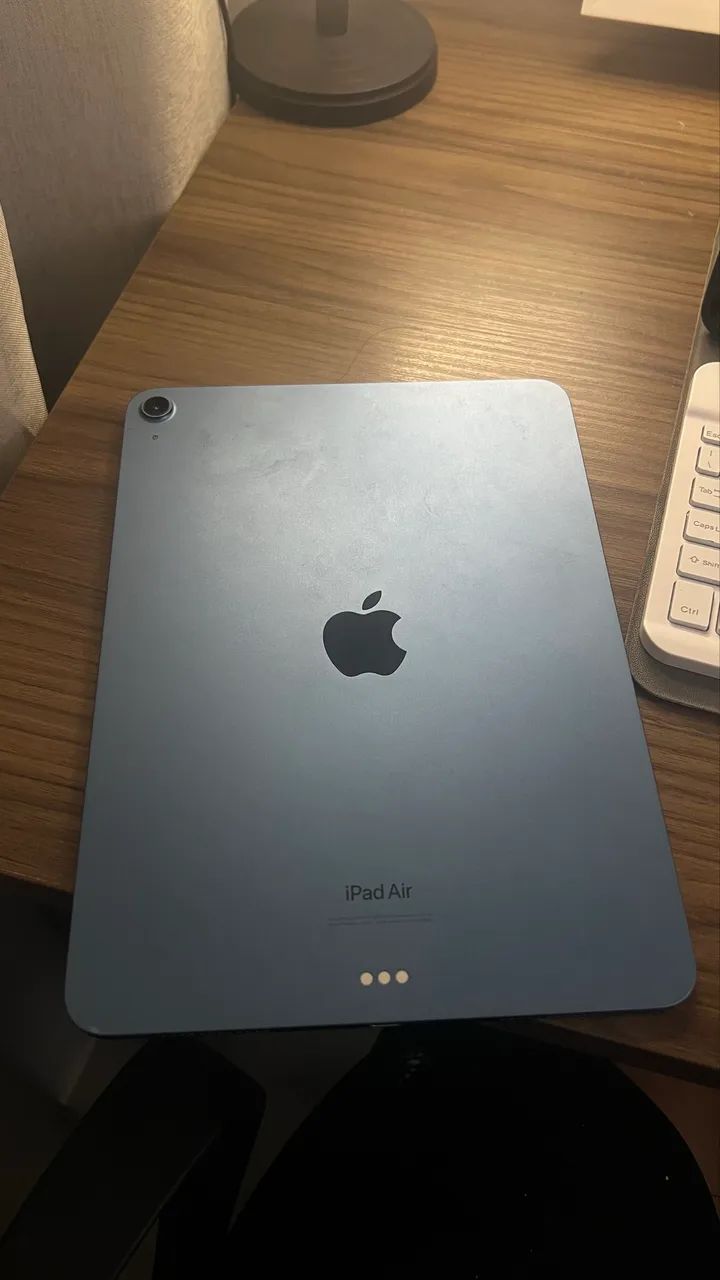 iPad Air 5 M1 64GB + Teclado + Mouse + Capa  - Foto 3