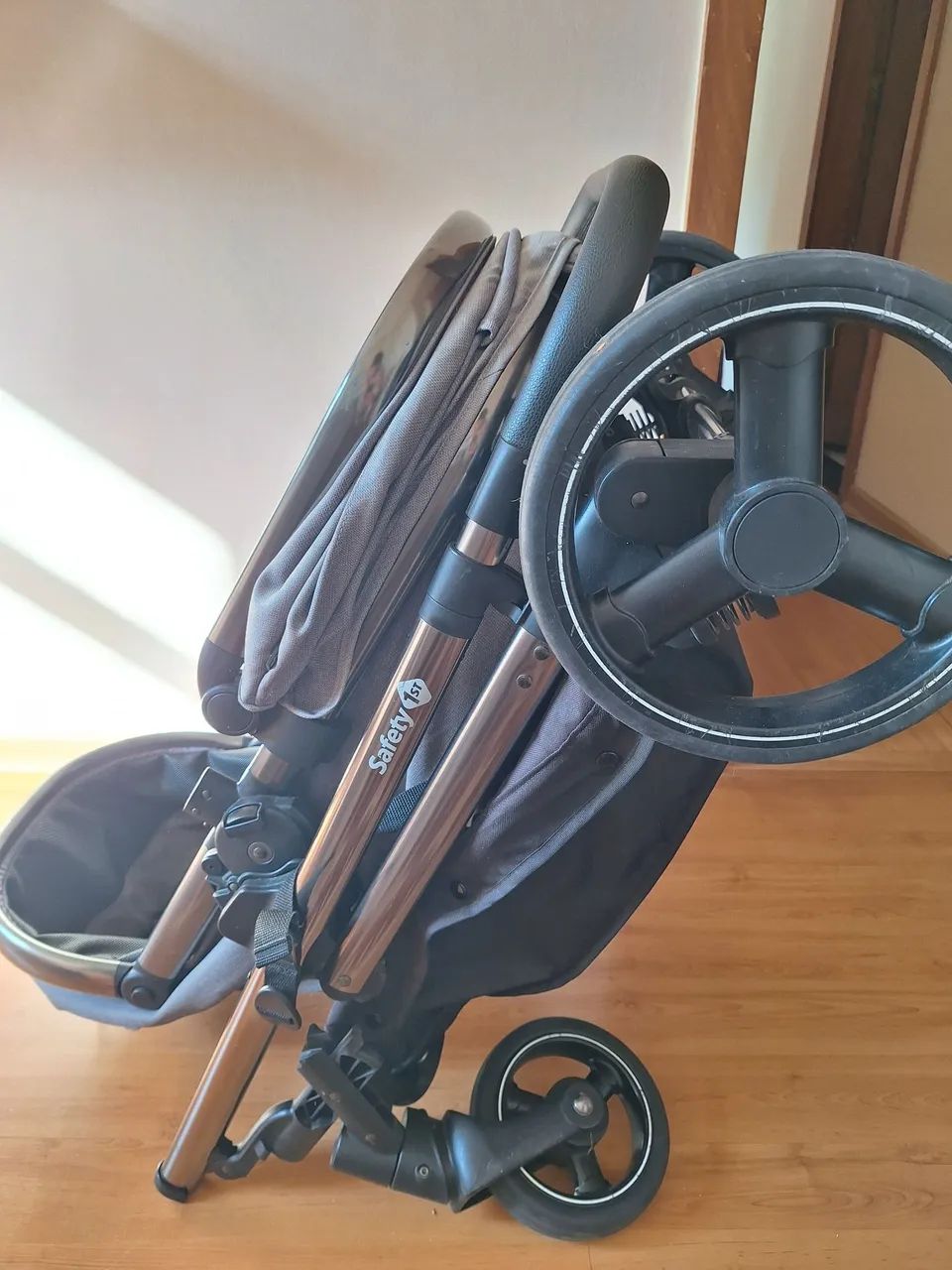 Carrinho Safety 1st Discovery Trio - Foto 3