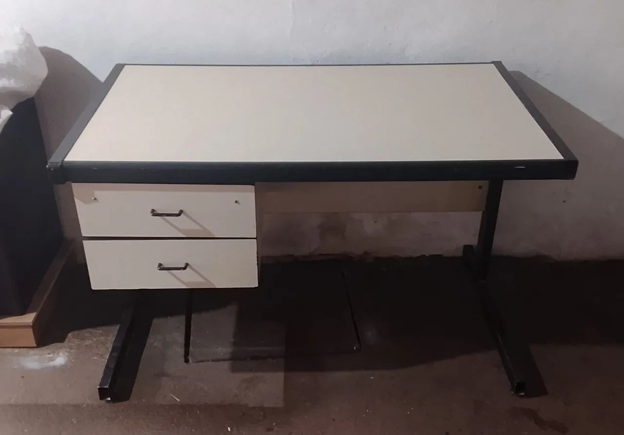 Mesa de escritório 
