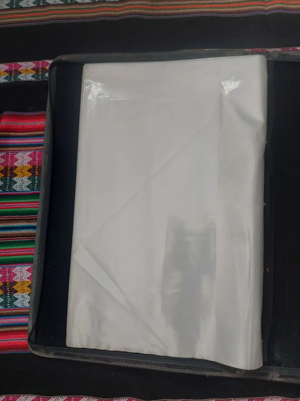 pasta s desenhos tamanho A3 em couro em perfeito estado.  - Foto 4