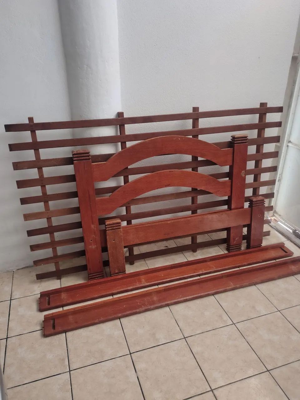 CAMA MADEIRA RUSTICA SOLTEIRÃO  - Foto 2