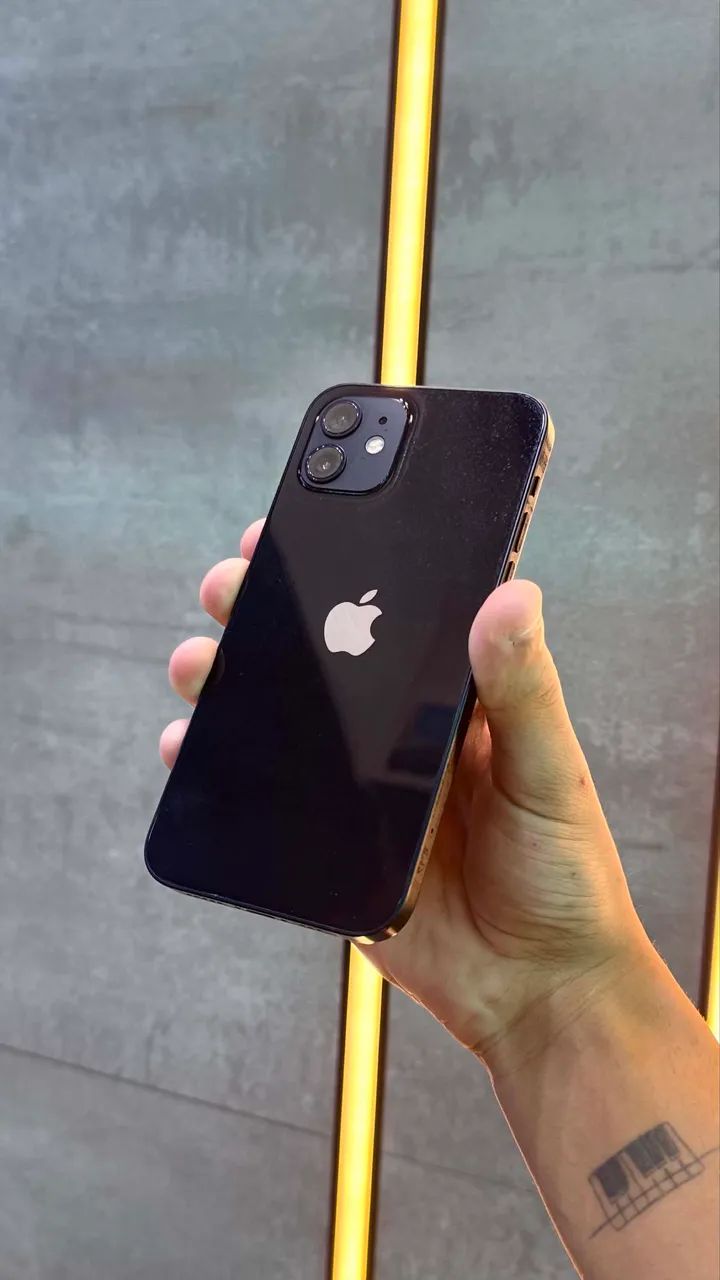 IPHONE 12 64GB SEMINOVO TODO ORIGINAL - Celulares e Smartphones