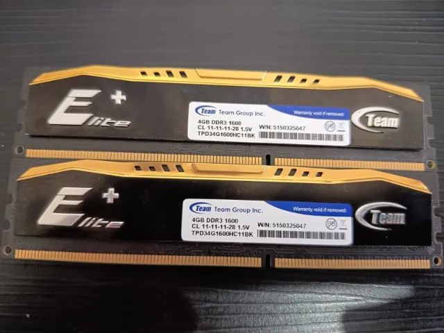 MEMÓRIA RAM DDR3 4GB 2 PENTES