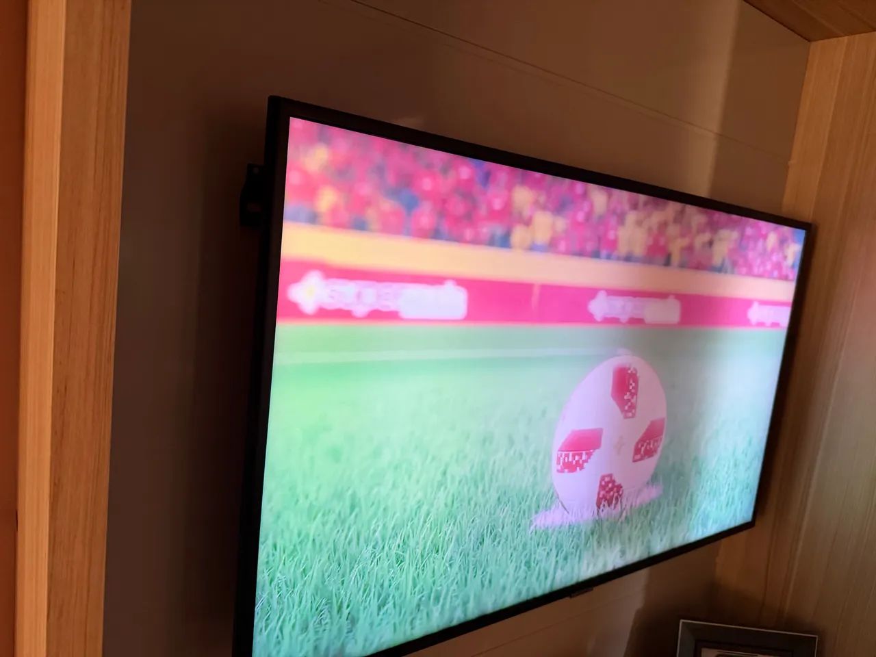 Vendo tv Samsung 4 k 40 polegadas  - Foto 3