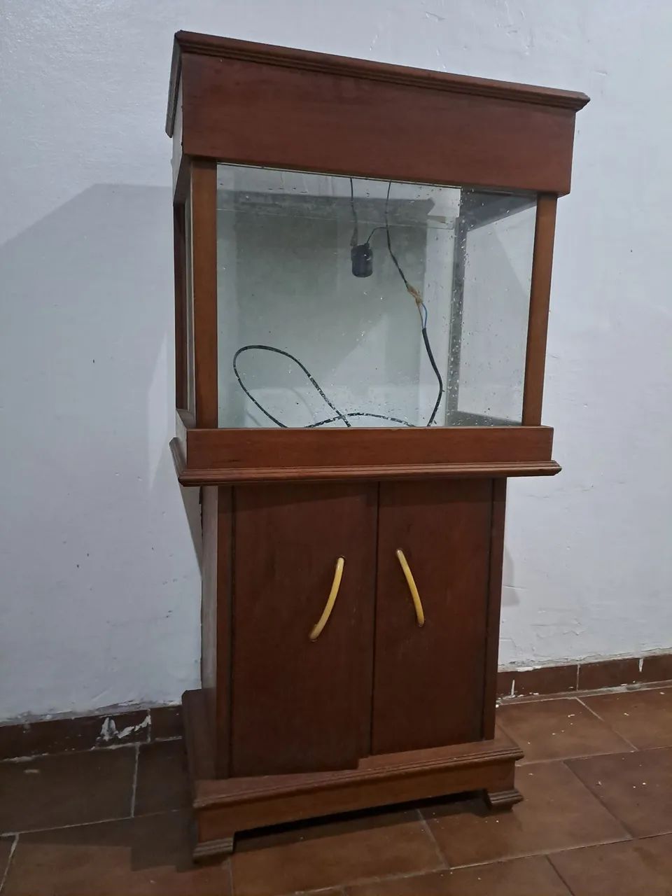 Aquário com móvel  sob medida 