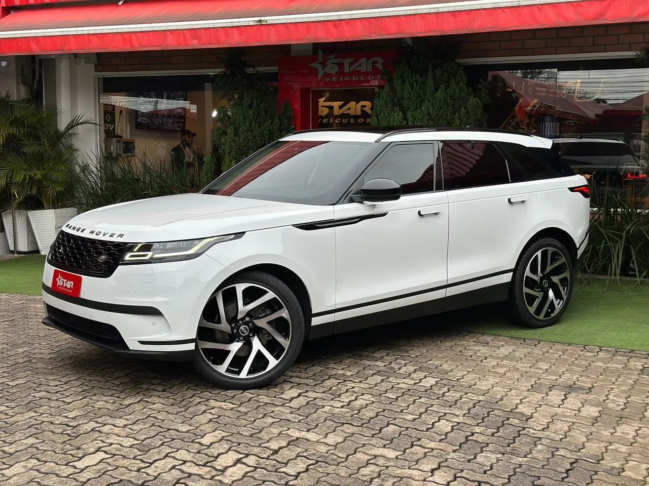 Land Rover Range Rover Velar Range Rover Velar R-DYN. S 2.0 4X4 TB Aut. 2019 2019