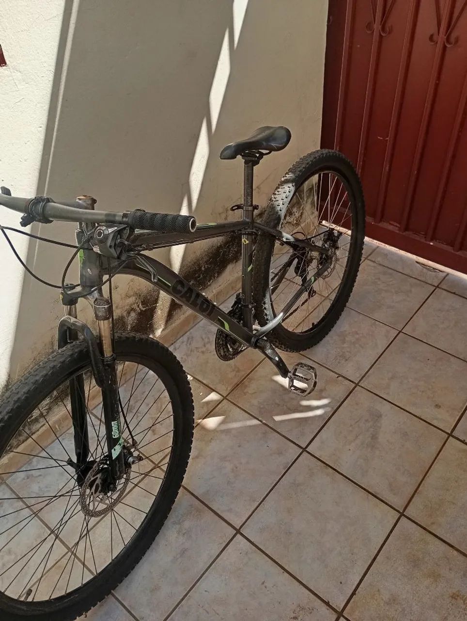 Bicicleta aro 29 muito conservada  - Foto 4