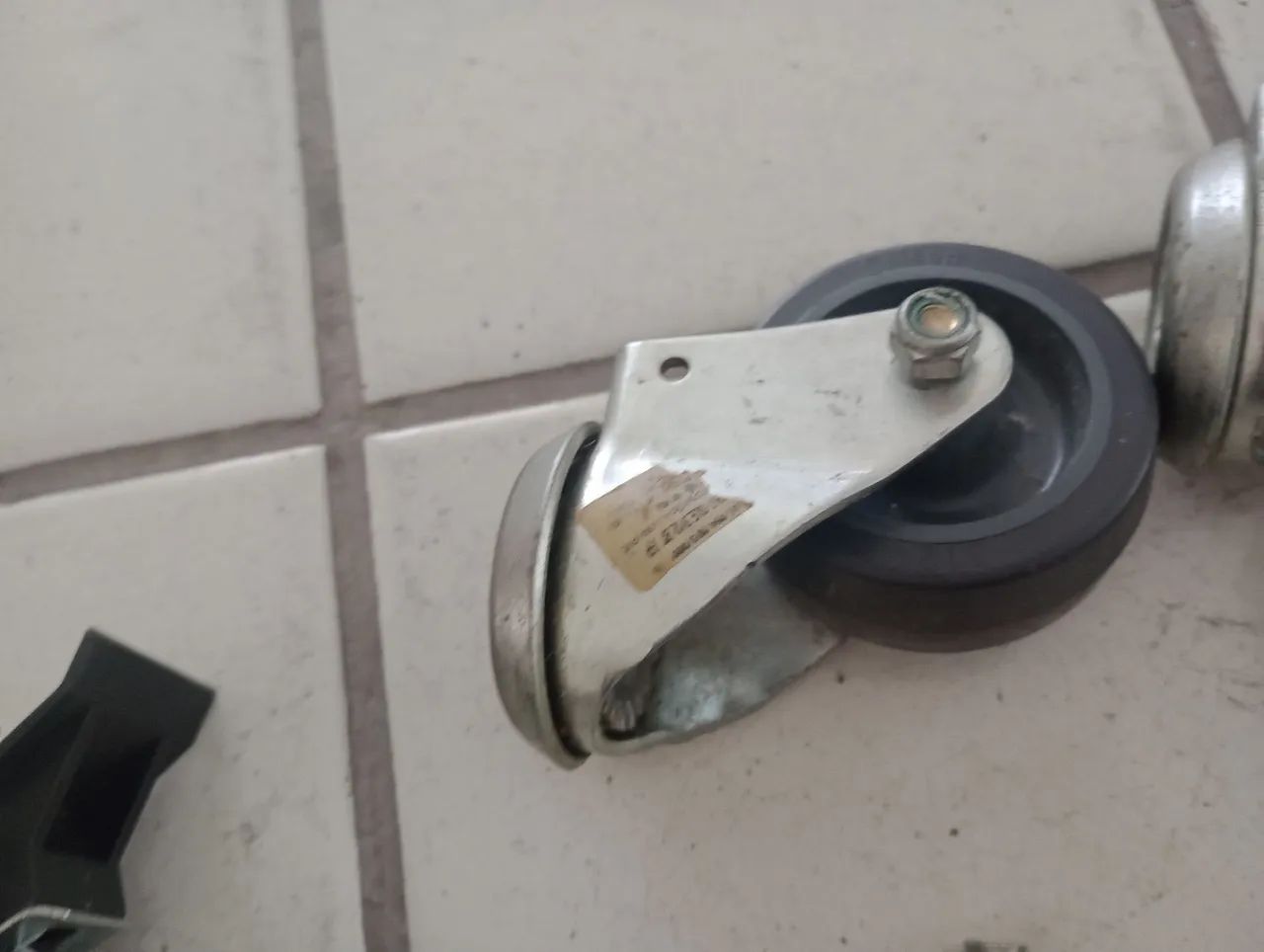 Rodas para cama hospitalar - Foto 4