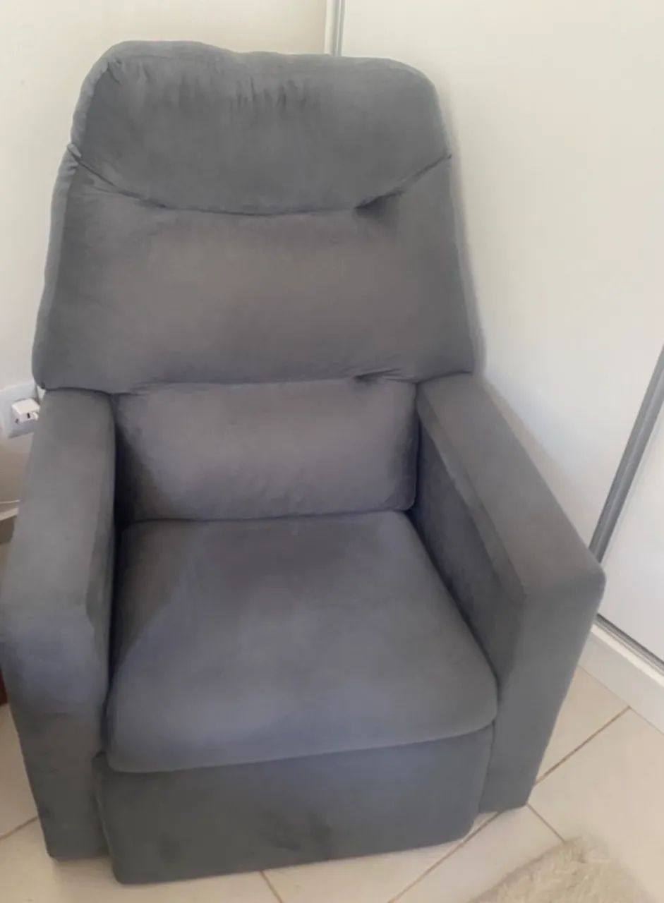 Poltrona ajustável 