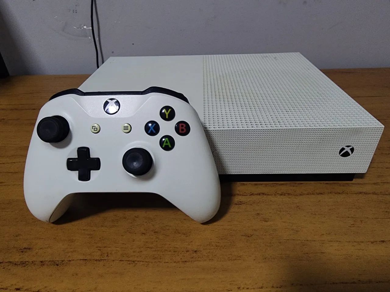 X BOX ONE S 1Tb - Foto 3