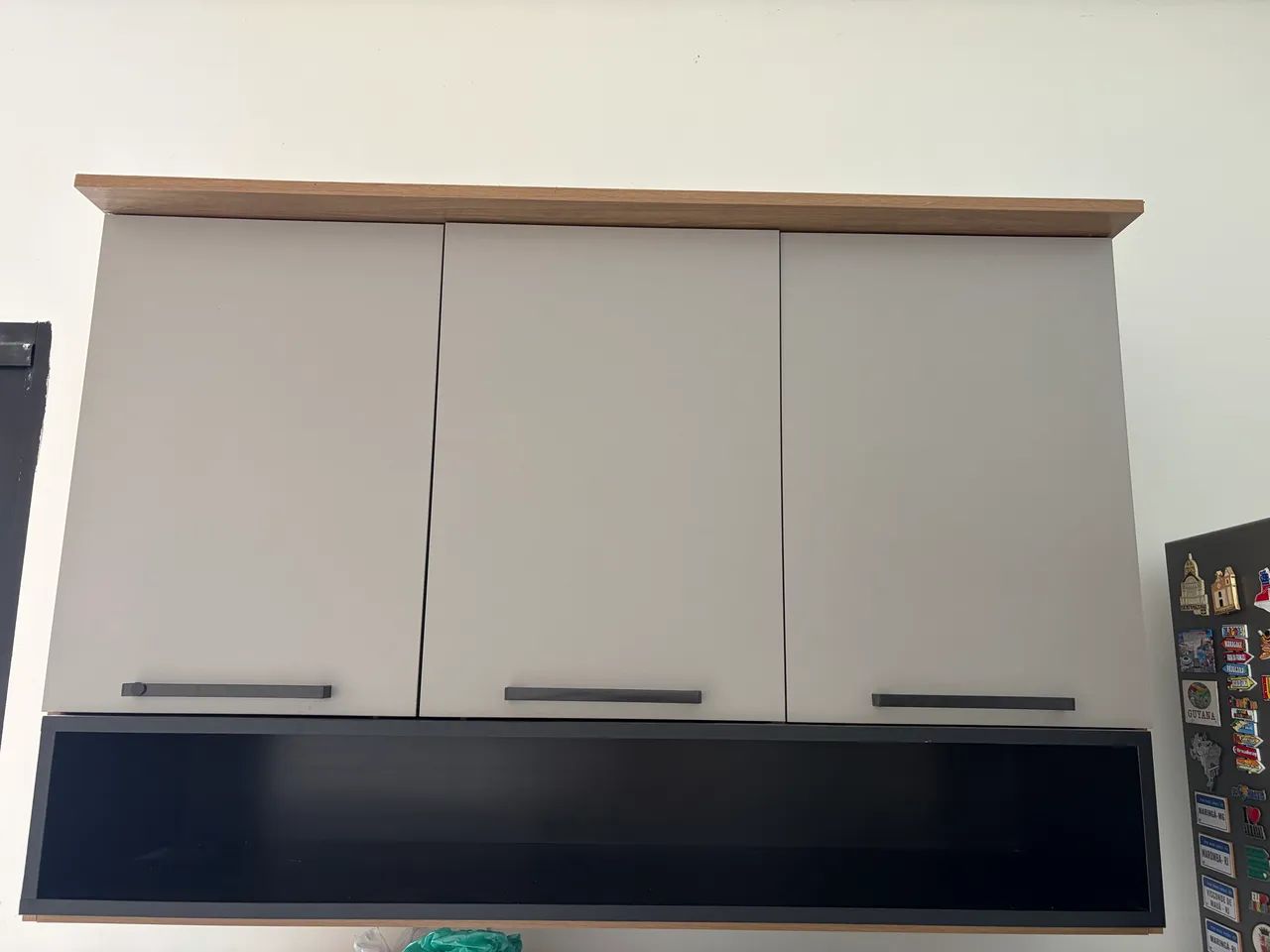 Vende-se armário novo 