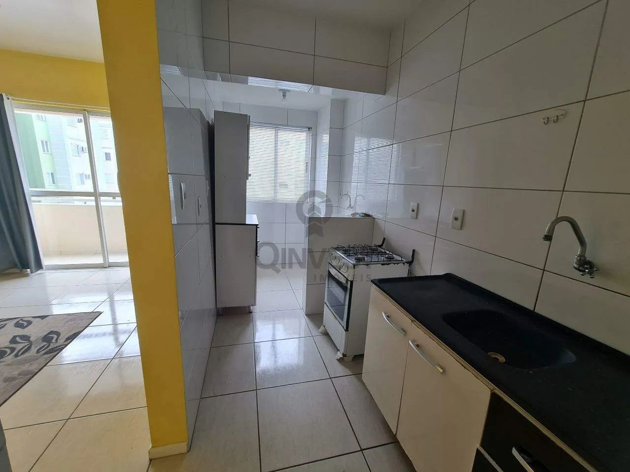 Apartamento semi-mobiliado para alugar proximo a UFSC! - Foto 3