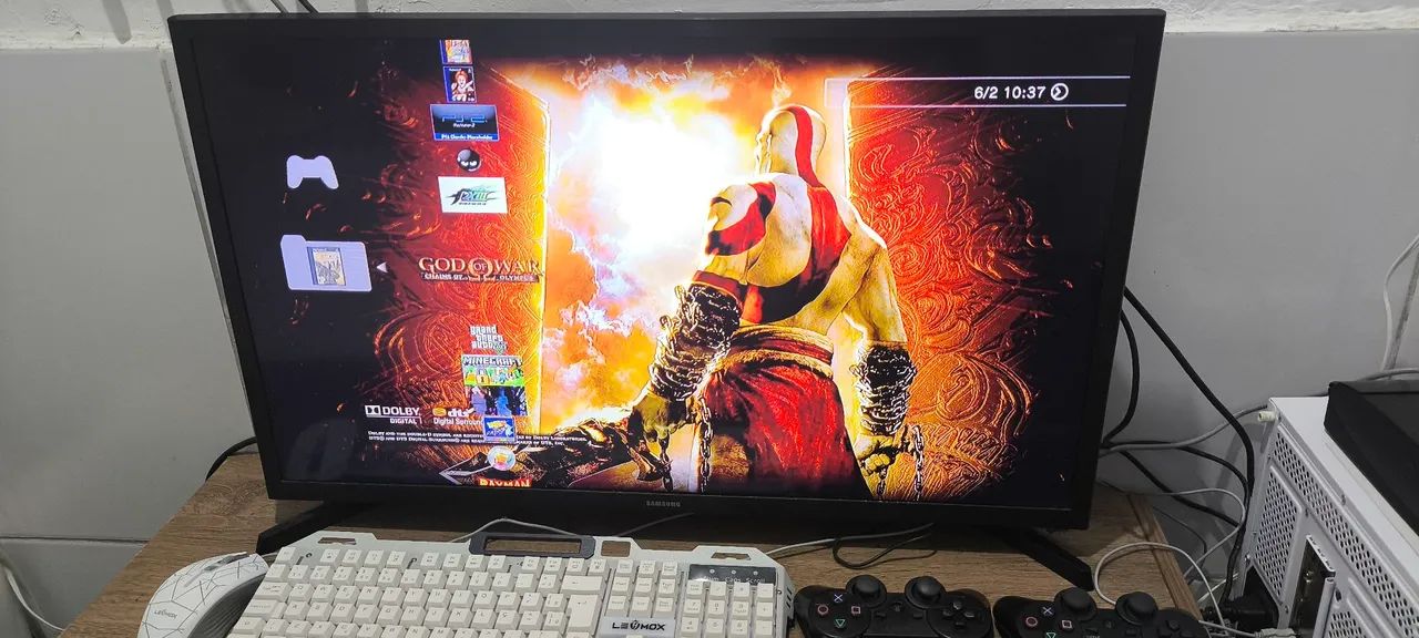 PS3 S SLIM, DESBLOQUEADO HEN, 2X CONTROLES E 15 JOGOS - Foto 2