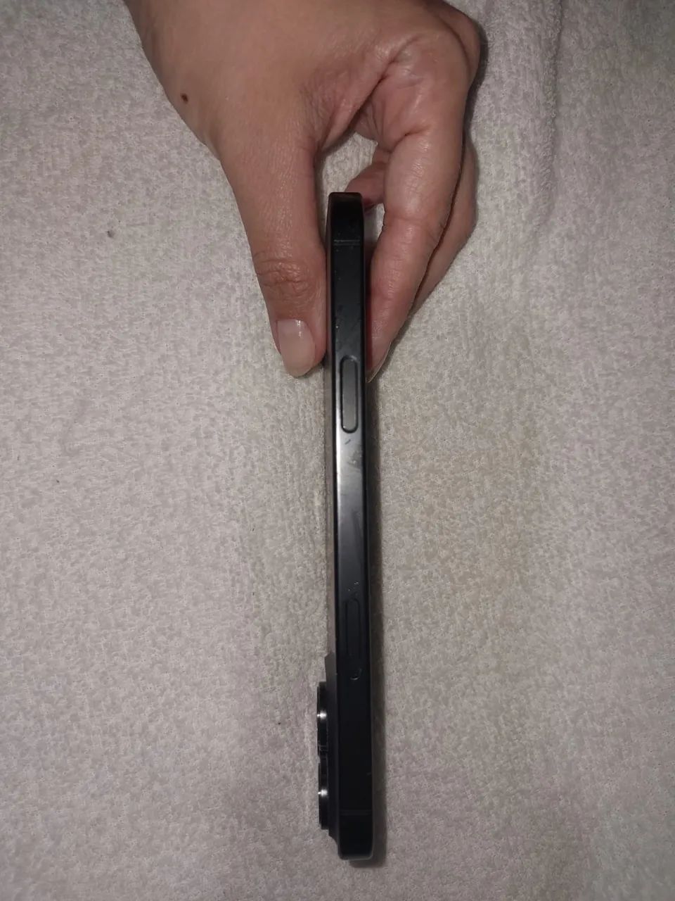 iPhone 16 pro Max na caixa perfeito estado em uso  - Foto 4