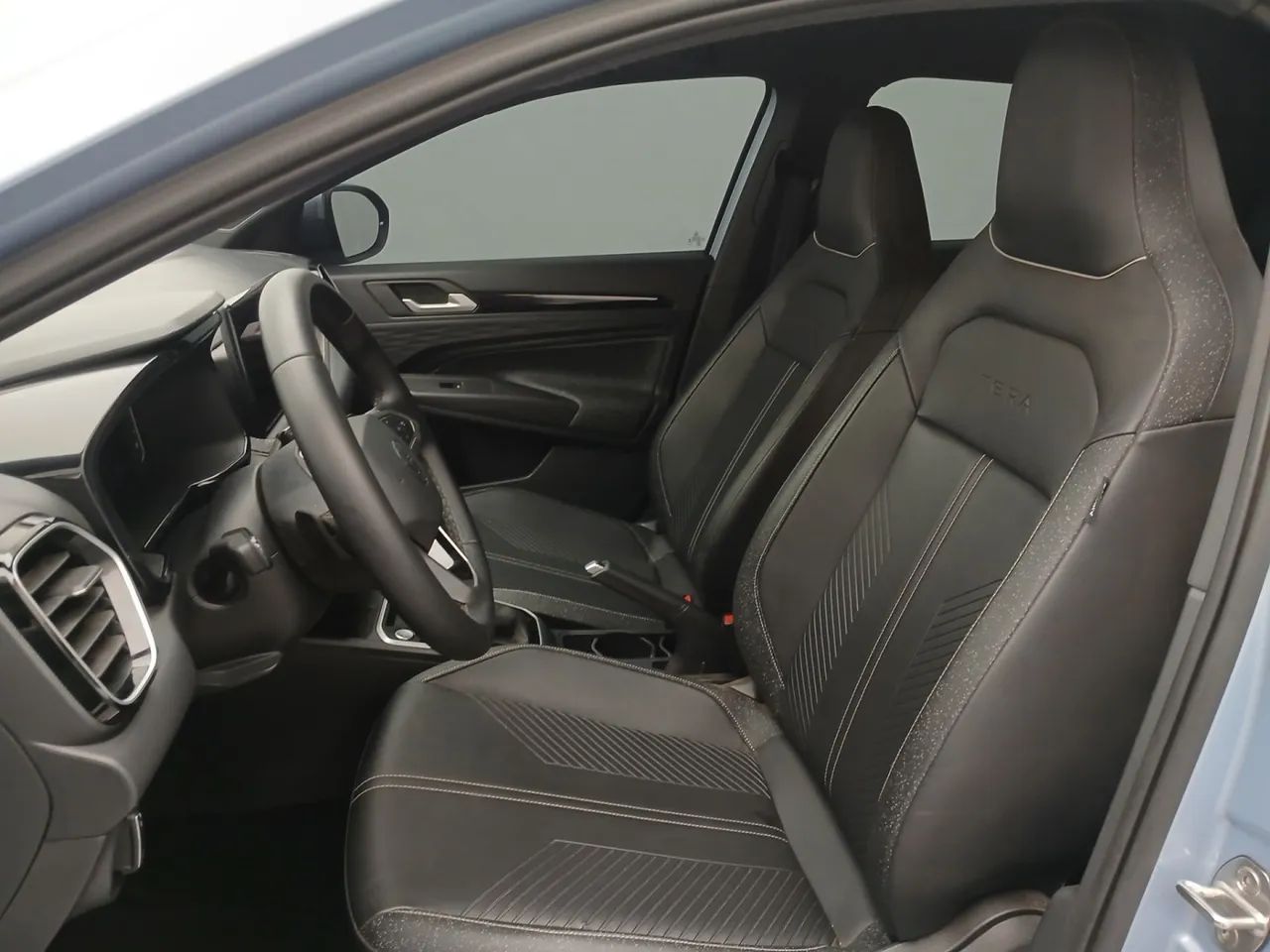 Volkswagen Tera High 1.0 170 TSI Flex 12V 5p Aut, foto 16 de 18