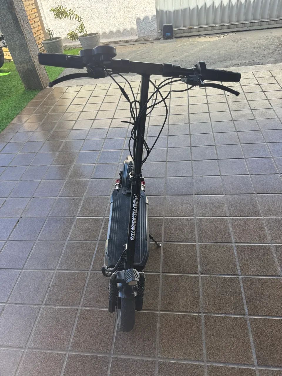Patinete elétrico com amortecedor para offroad 
