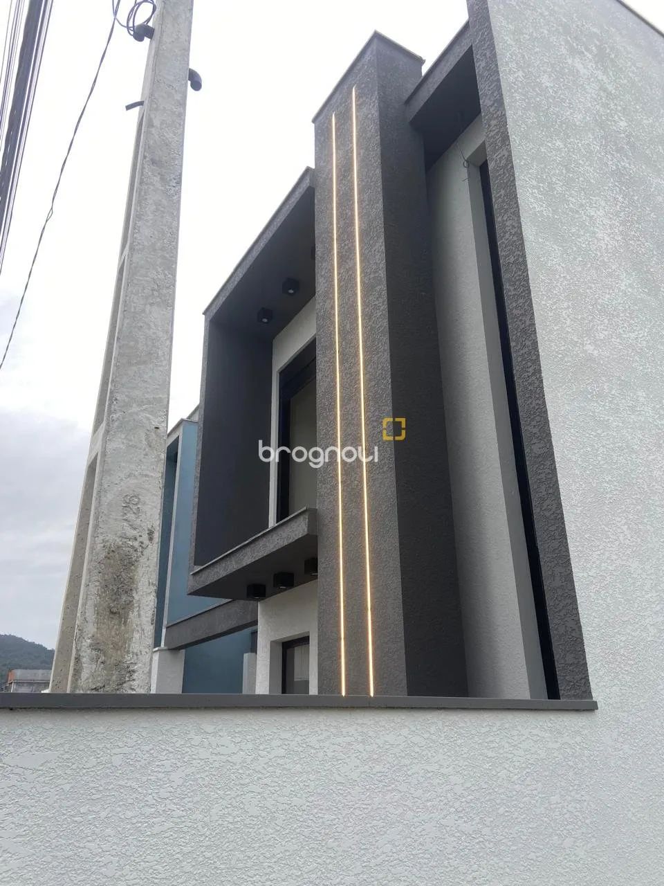 Sobrado com 2 Suítes, Churrasqueira e Espaço para Piscina - Foto 5