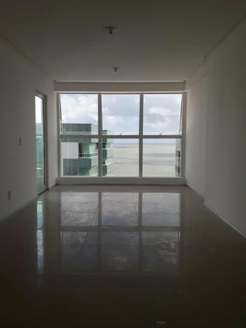 LF - Apartamento na ponta do farol vista mar / Porcelanato / 3 quartos 1 suíte
