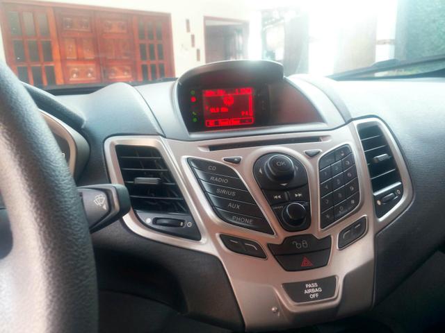 New Fiesta Hatch SE 1.6 completo - Foto 3