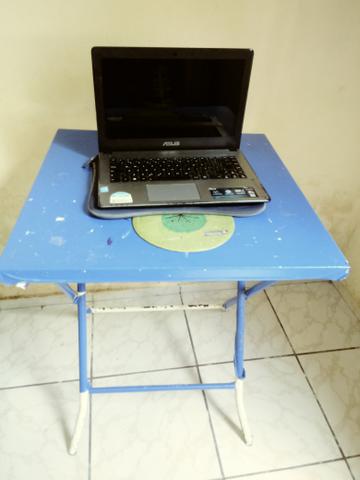 Vendo araras 90,00todas,mesinha 70,00,vaso 165,00 - Foto 4
