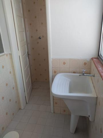 Apartamento 2 quartos térreo para alugar - ótima localização - Foto 16