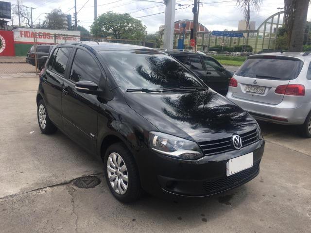 Vw - Volkswagen Fox Trend 1.0, Completo e em Excelente Estado - Foto 2