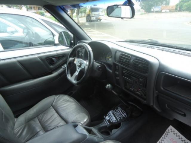 Chevrolet blazer 2001 2.2 mpfi dlx 4x2 8v gasolina 4p manual - Foto 9