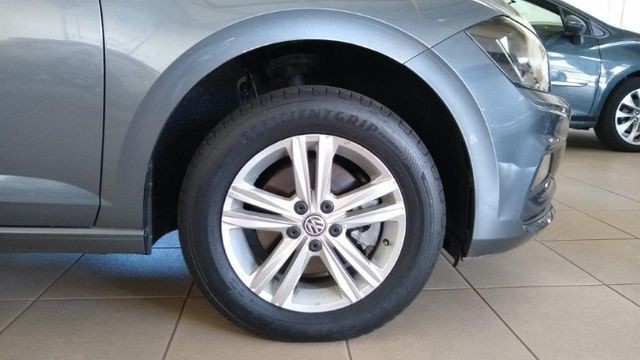 Polo 1.0 turbo comfortline automatico 2018 - Foto 13