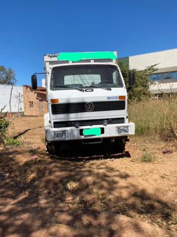 CAMINHÃO VOLKSWAGEN