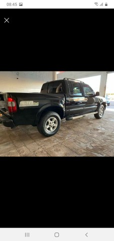 S10 4X4 TORNADO
