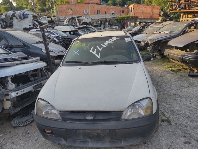Capo farol para-choque paralama fiesta ano 2002 tem  nota fiscal selo do Detran