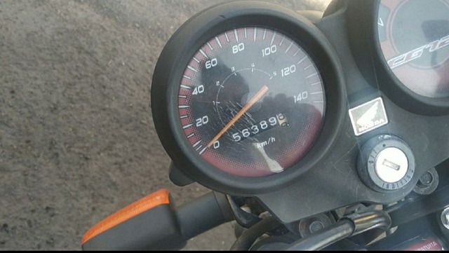 MOTO HONDA 125 11/12 TOP SÓ PEGAR E ANDAR DOCUMENTO OK.