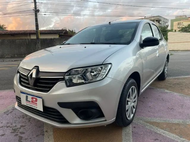 VOLKSWAGEN - SAVEIRO - 2014/2015 - Prata - R$ 65.900,00 - Objetivo Veículos