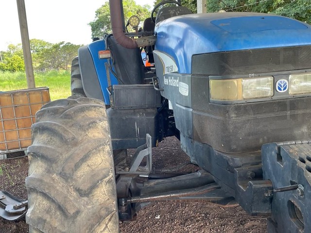 Trator New Holland TM 150 ano 2009
