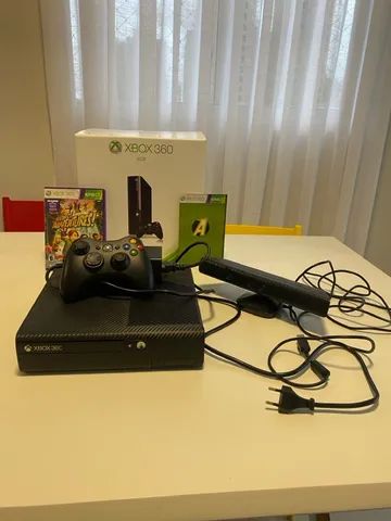 Microsoft Xbox 360 + Kinect E 4GB Standard cor preto