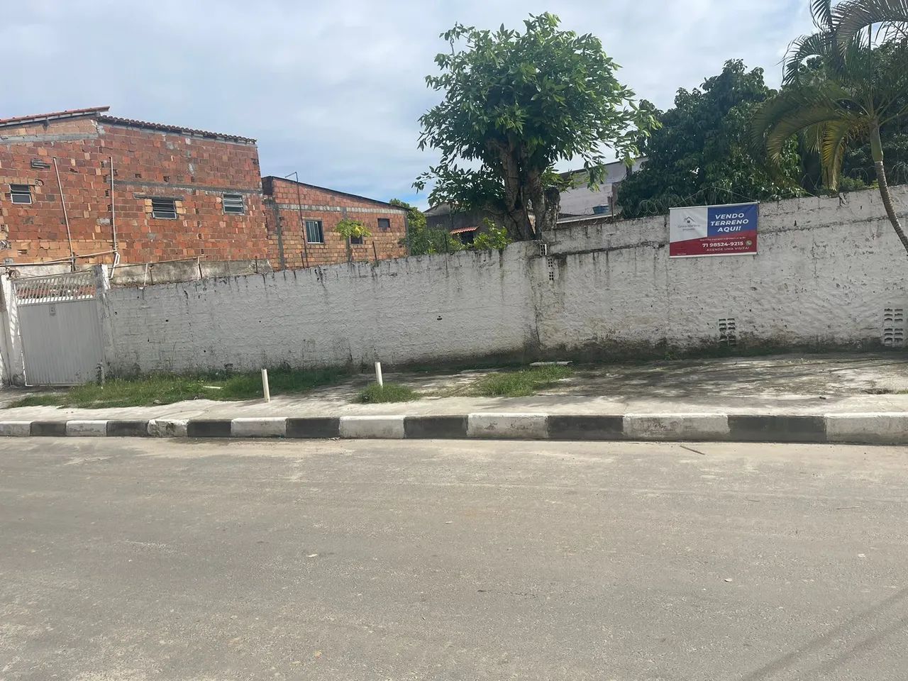 Vendo Terreno 1.800 metros Centro de Lauro de Freitas - Foto 2