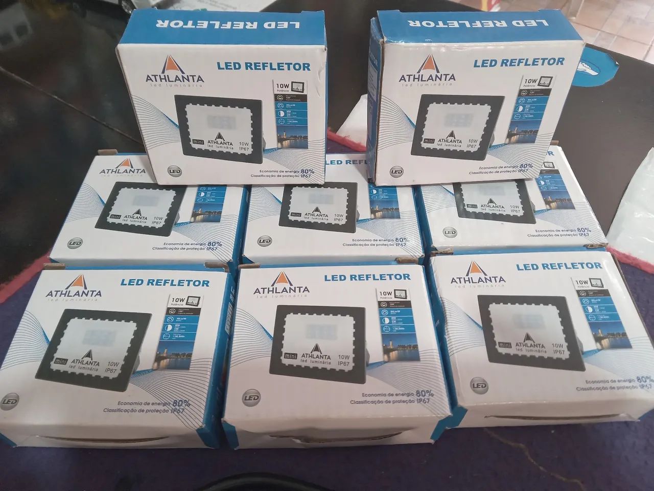 Refletor pequeno 10 watts - Foto 2