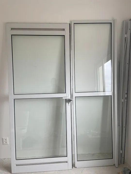 PORTA DE VIDRO NOVA