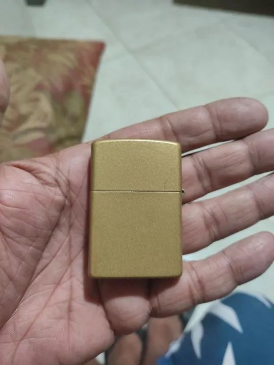 Isqueiro Zippo calçadada Fama - Foto 2