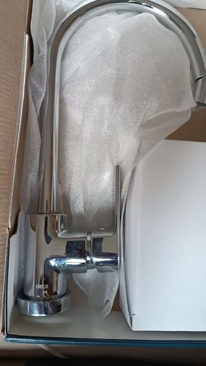 Torneira de Cozinha - Cromada - água quente e fria - Foto 3