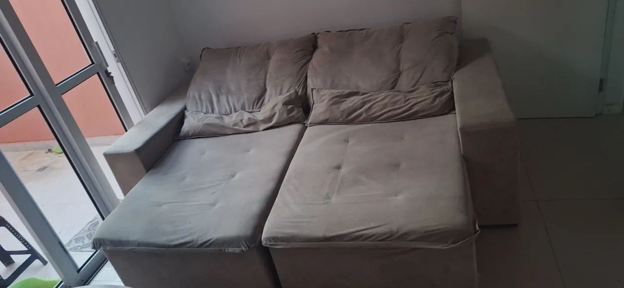 Sofá retrátil 2.30m