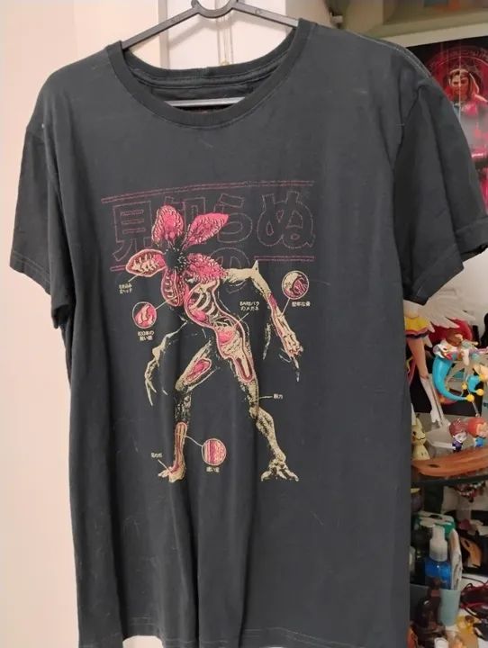 Camisa Stranger Things Demogorgon - P - Foto 2