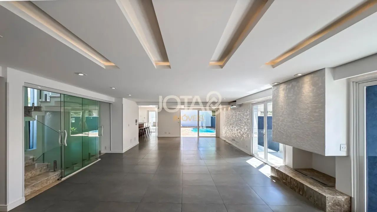 CASA EM CONDOMÍNIO, 3 SUÍTES E COM PISCINA EM SANTA FELICIDADE! Casa em condomínio, 3 suít - Foto 4