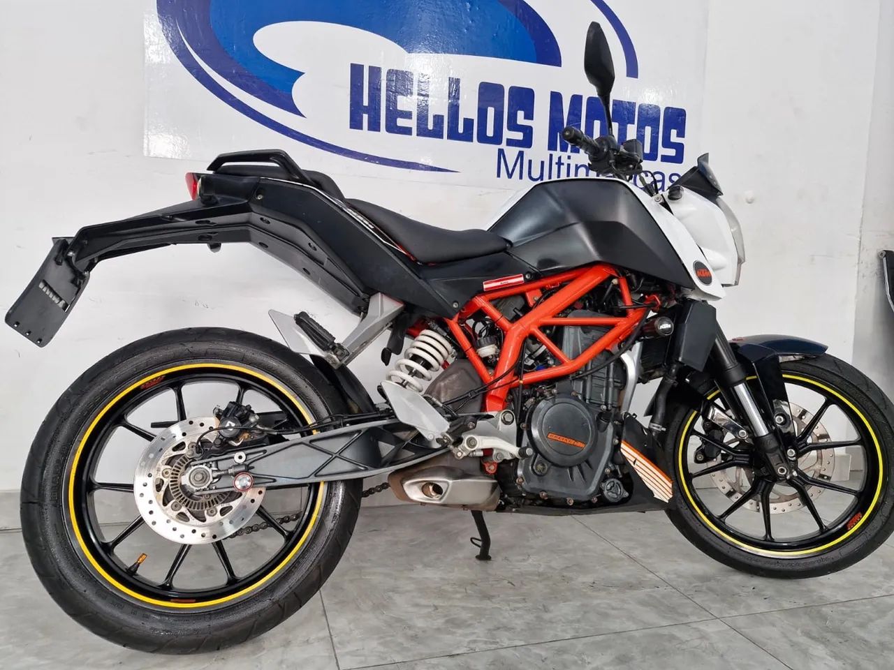 Ktm 390 2017 aceito cartão 12x 18x 21x 1.8% aceito moto na troca fin 48x  - Foto 2