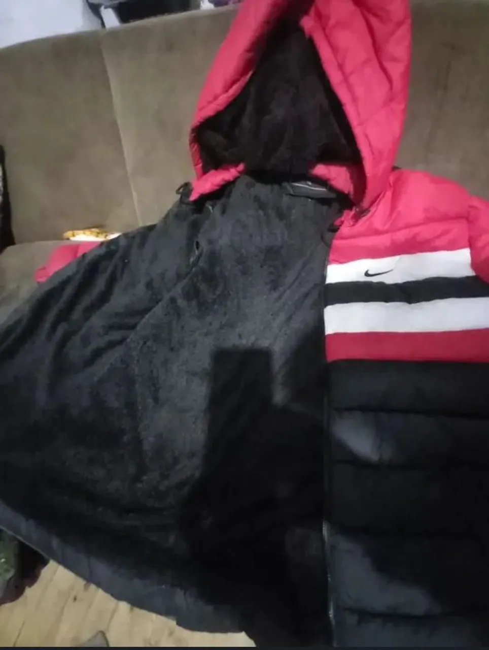 Jaqueta Nike Acolchoada com Capuz