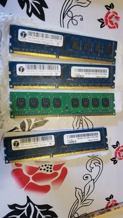 4x Memórias RAM DDR3 4GB