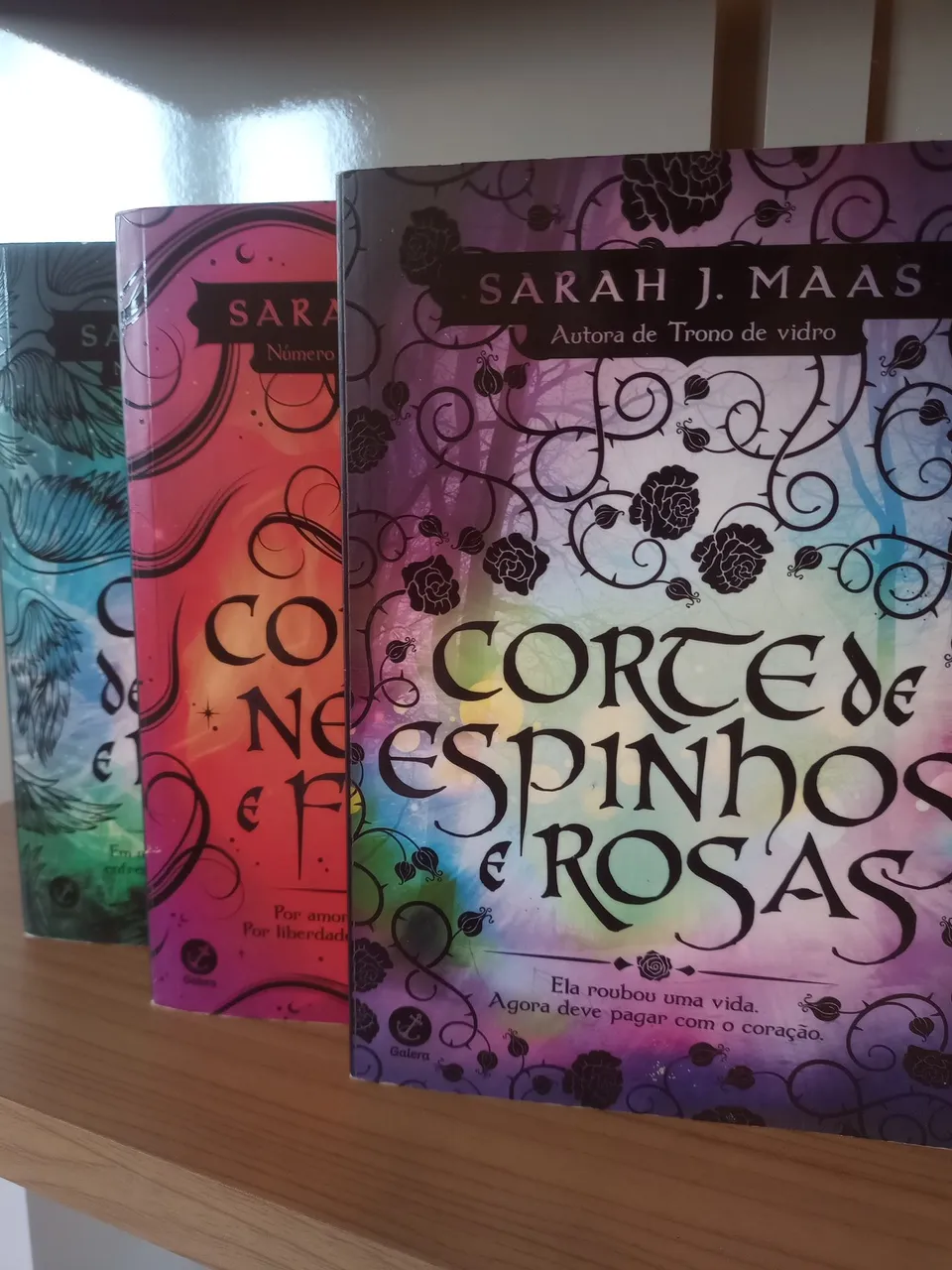 Box Corte de Espinhos e Rosas - Sarah J. Maas