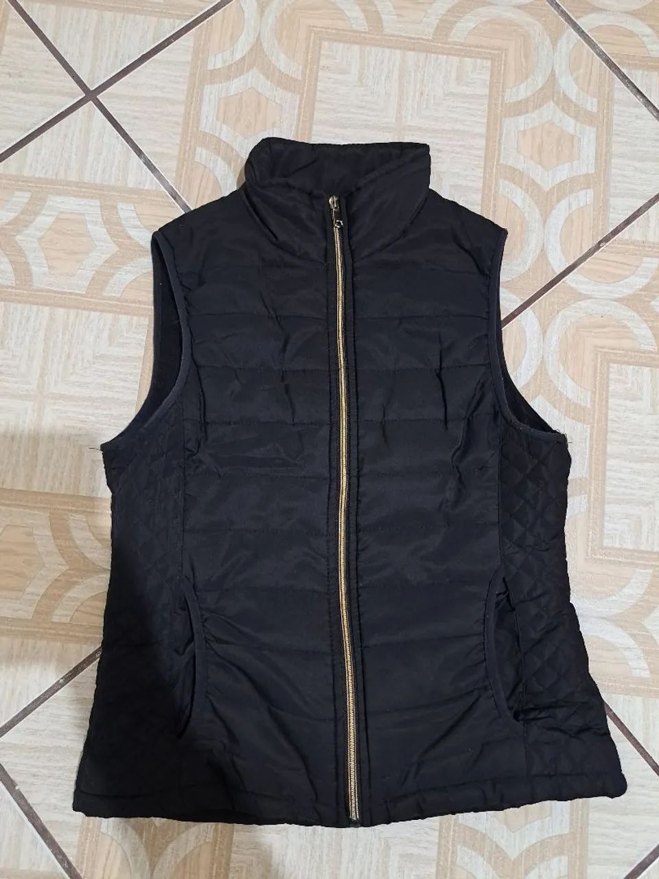 Colete de frio Feminino Acolchoado Preto